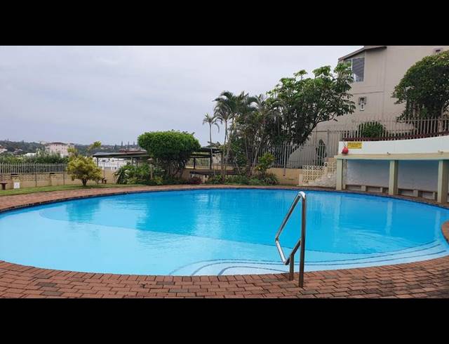 2 BEDROOM APARTMENT FOR SALE IN MANABA BEACH